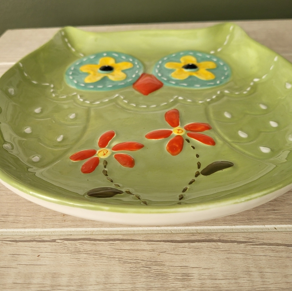 Cracker Barrel Green Owl Platter Dish Plate Decor Whimsical Floral Ceramic - Picture 4 of 10